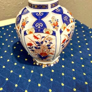 Japanese Floral Motif Porcelain Vase